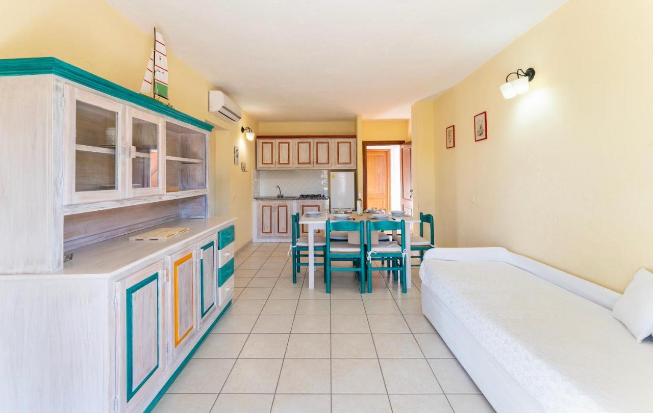 Residence A Golfo Di Marinella A 450 Mt Dal Mare מראה חיצוני תמונה
