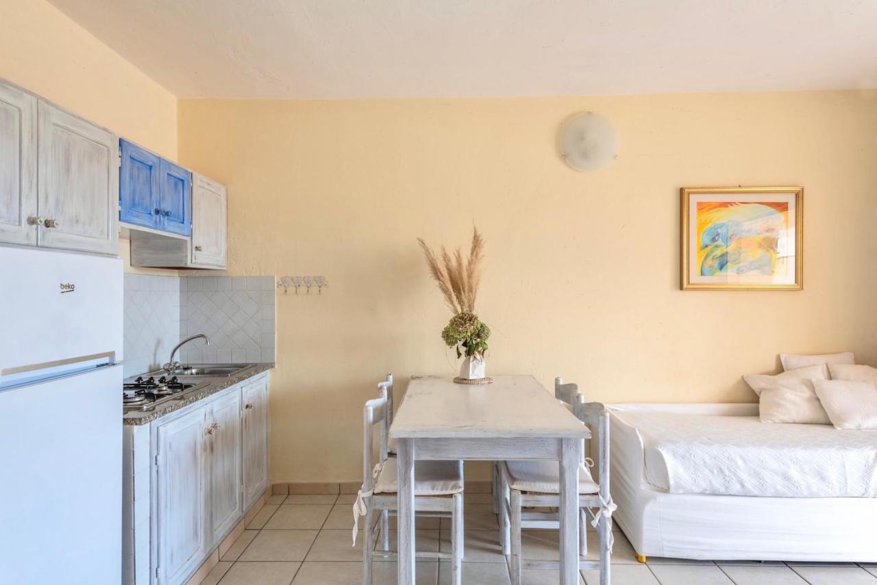 Residence A Golfo Di Marinella A 450 Mt Dal Mare מראה חיצוני תמונה