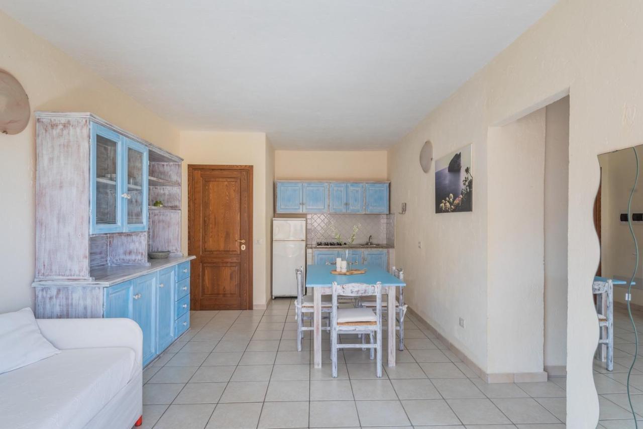 Residence A Golfo Di Marinella A 450 Mt Dal Mare מראה חיצוני תמונה