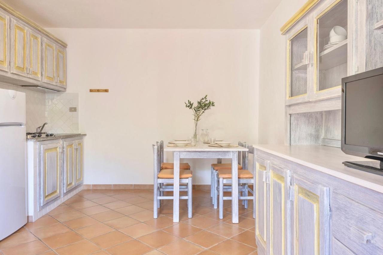 Residence A Golfo Di Marinella A 450 Mt Dal Mare מראה חיצוני תמונה