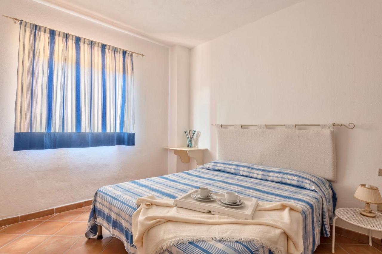 Residence A Golfo Di Marinella A 450 Mt Dal Mare מראה חיצוני תמונה